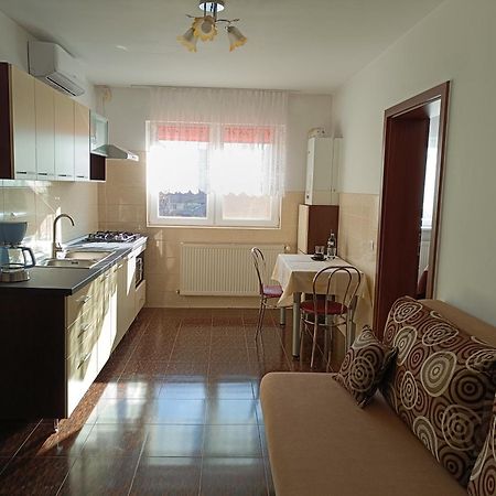 Garsoniera Strada Bucegi Apartment ซีบิว ภายนอก รูปภาพ