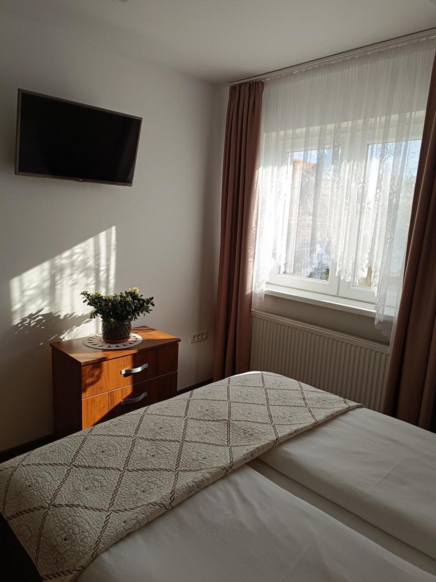 Garsoniera Strada Bucegi Apartment ซีบิว ภายนอก รูปภาพ
