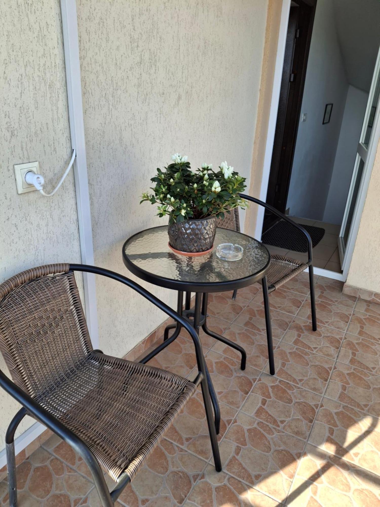 Garsoniera Strada Bucegi Apartment ซีบิว ภายนอก รูปภาพ
