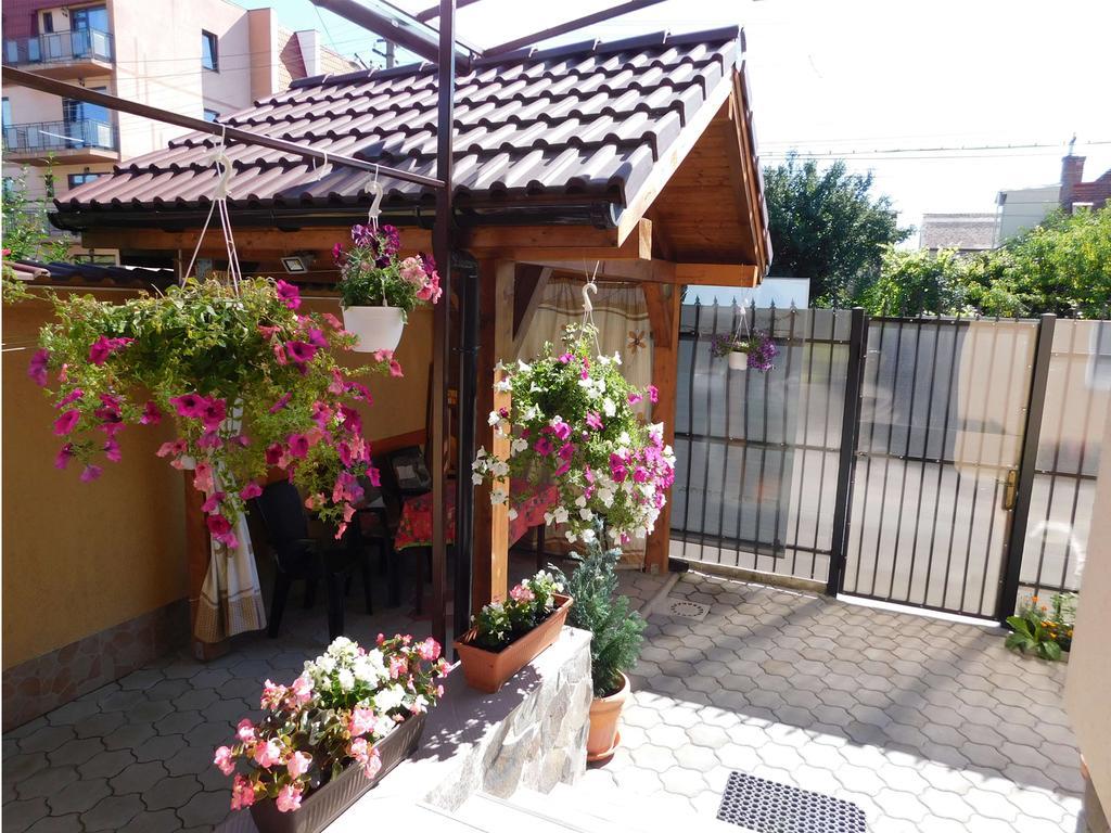 Garsoniera Strada Bucegi Apartment ซีบิว ภายนอก รูปภาพ